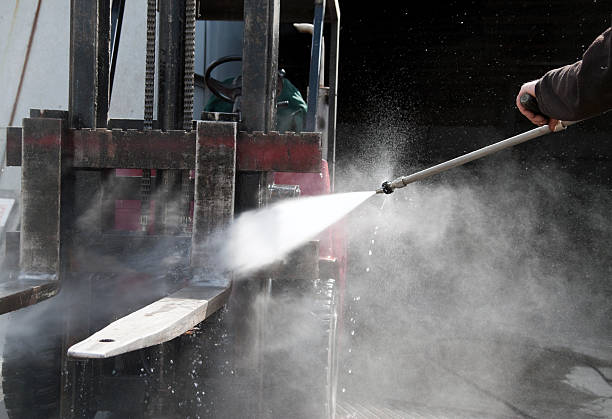 Best Machinery and Equipment Cleaning  in Sikeston, MO